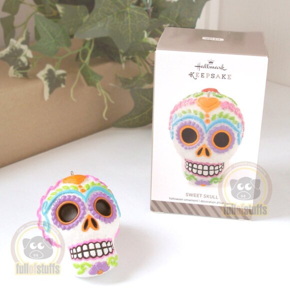 Brand NEW Hallmark Mexico Day of the Dead Sweet Skull Ornament - Picture 1 of 1
